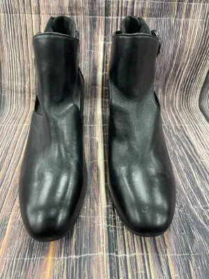 Boots Ankle Heels By Earth In Black, Size: 10