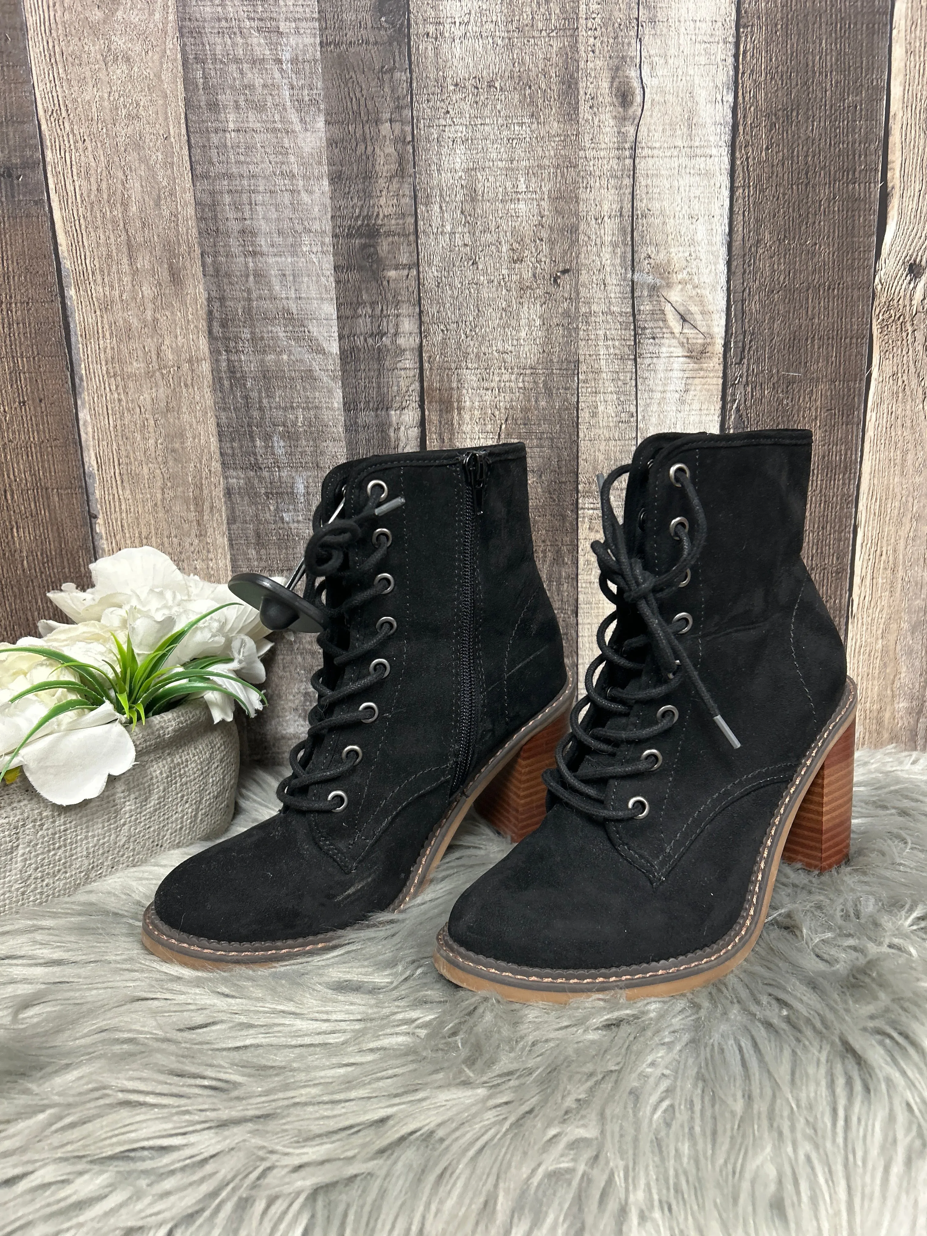 Boots Ankle Heels By Madden Nyc In Black, Size: 7