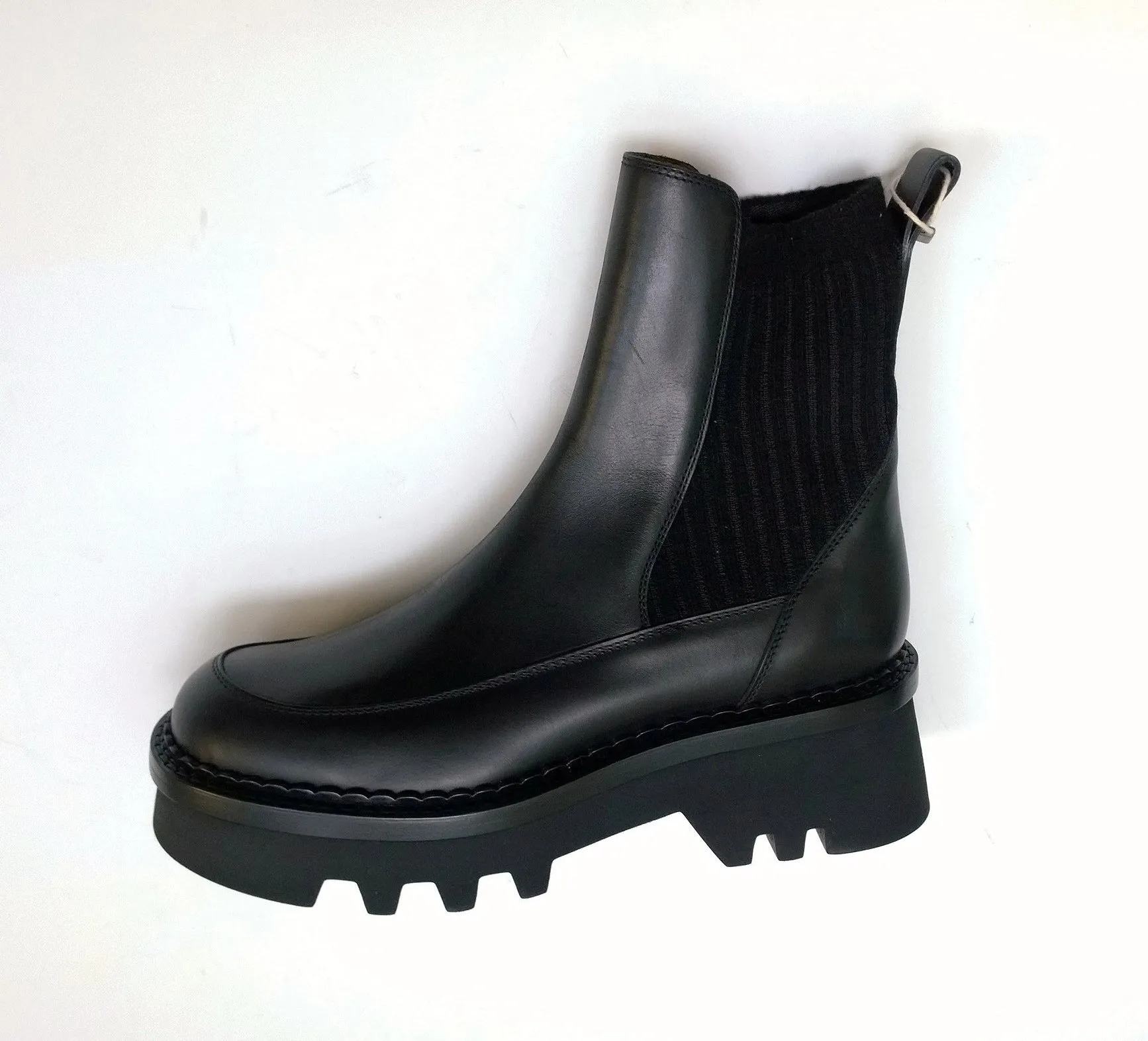 Chloé Owena Black Ankle Platform Boots with Elastic Sides