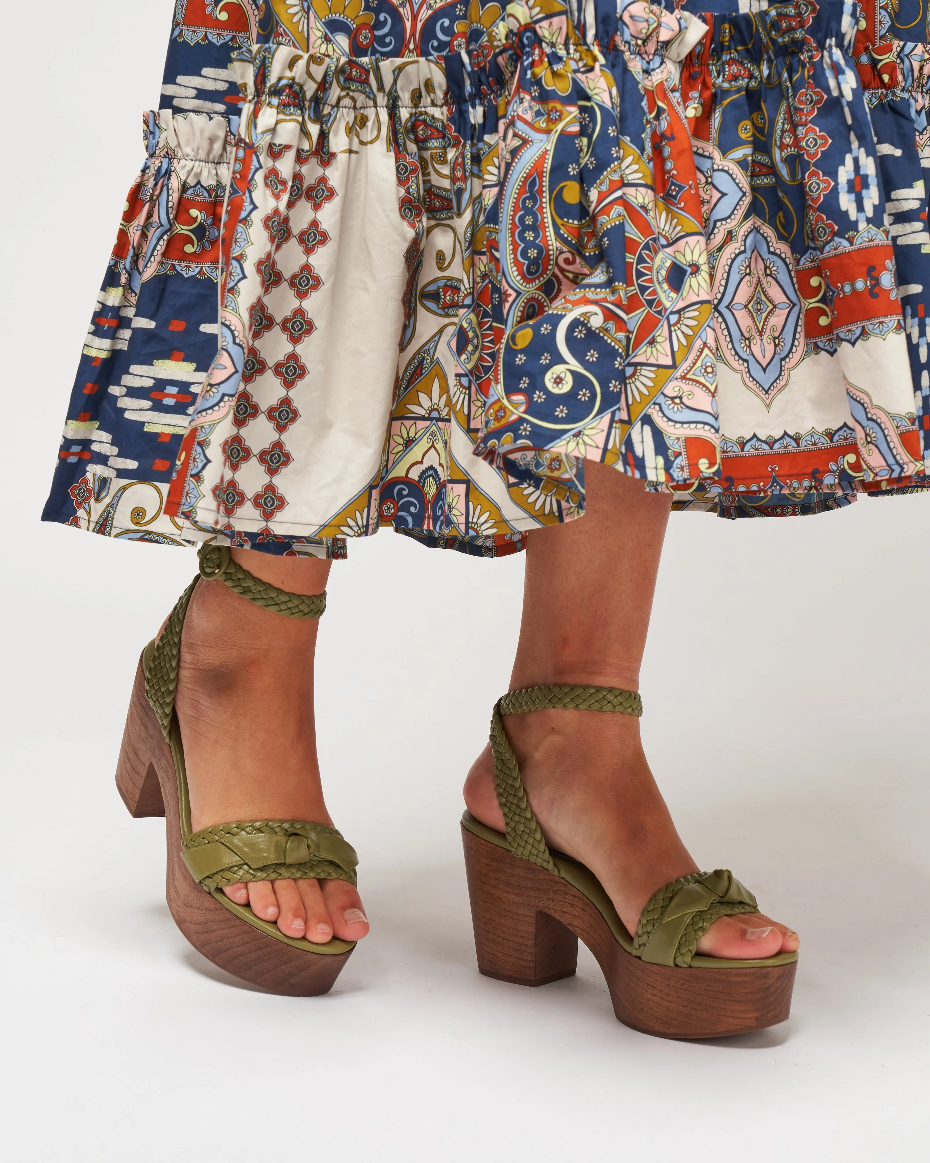 clarita woven clog 110 - silvergreen nappa