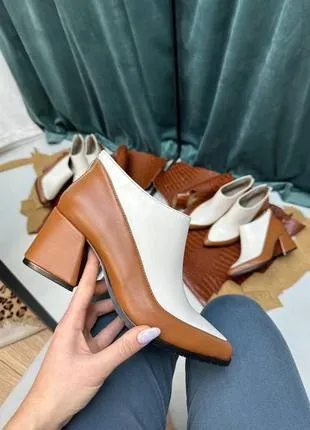 Color block Italian leather ankle boots