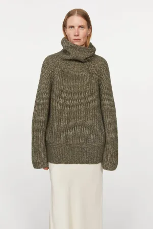 Courage Raglan Knit in Dark Green