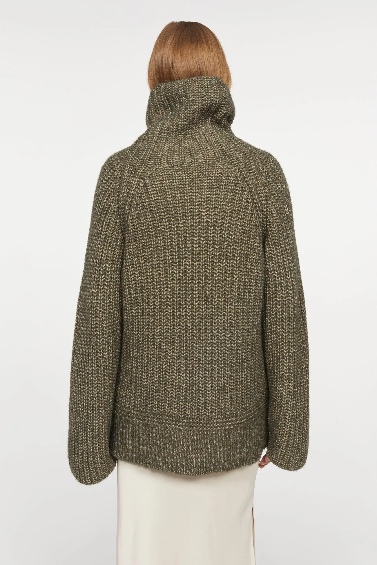 Courage Raglan Knit in Dark Green