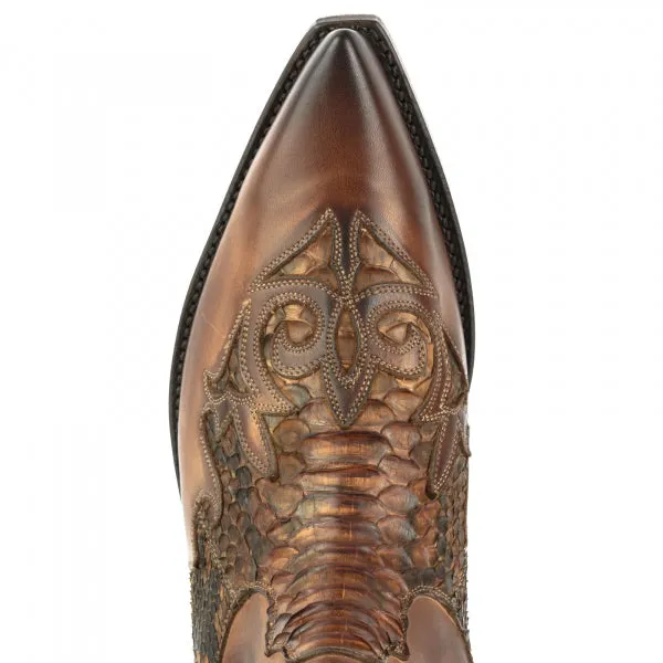 Cowboy Boots or Ankle Boots for Women and Men, Handcrafted Brown, Urban and Exotic 2500