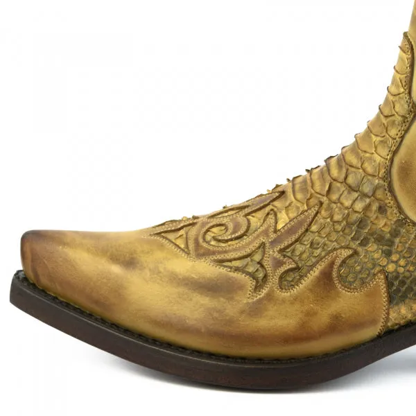 Cowboy Boots or Ankle Boots for Women and Men, Handcrafted, Yellow, Urban and Exotic 2500