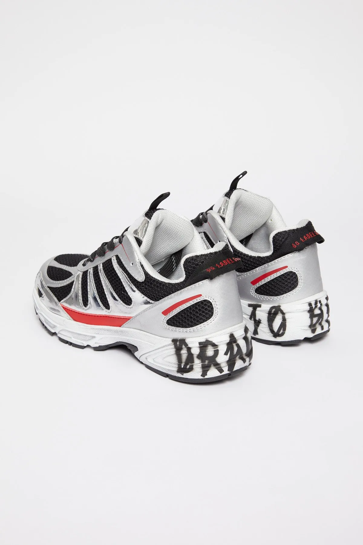 DRAGGER SNEAKERS