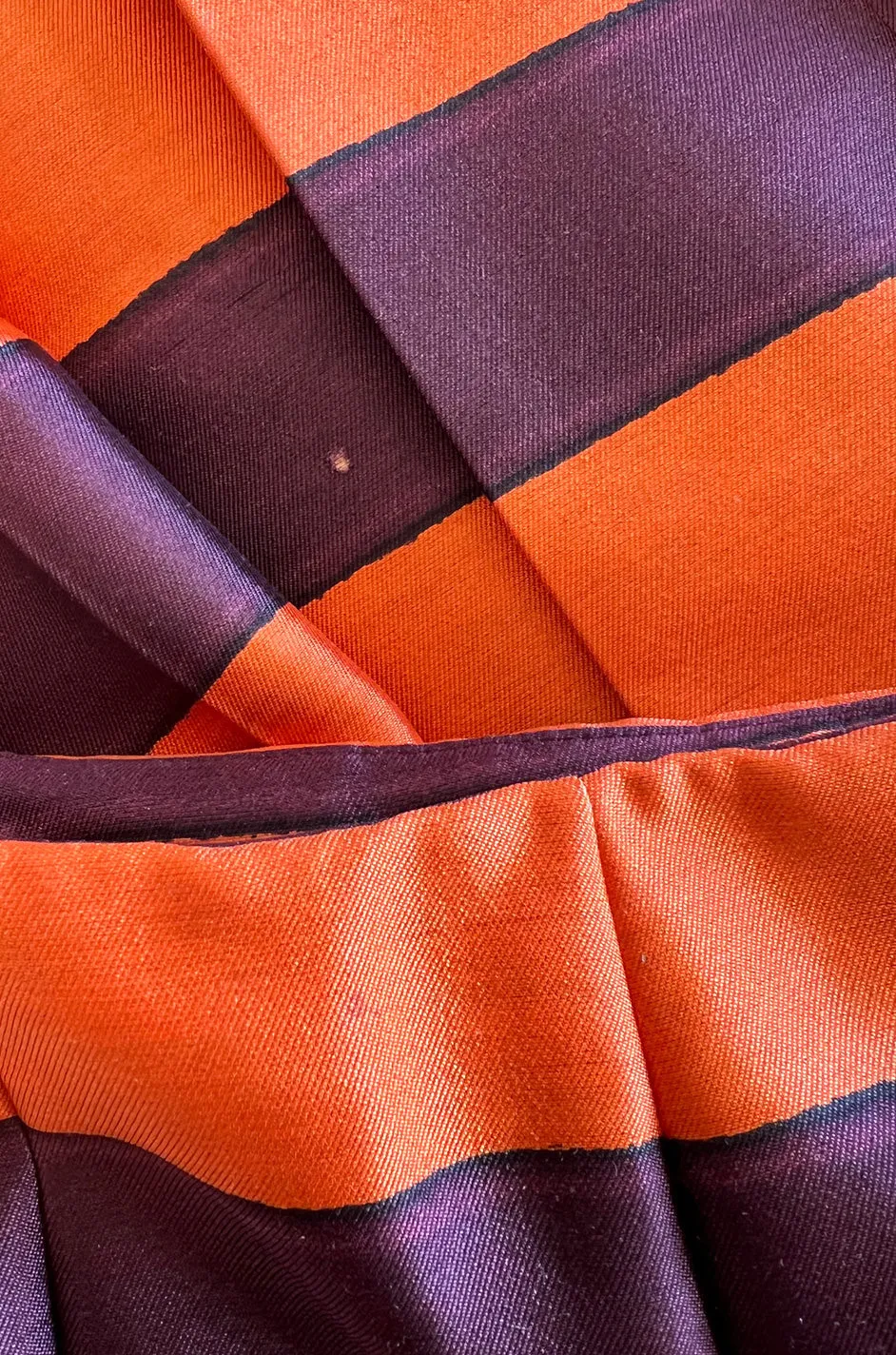Fantastic Spring 2005 Prada Runway Look 26 Pleated Bright Coral Stripe Skirt