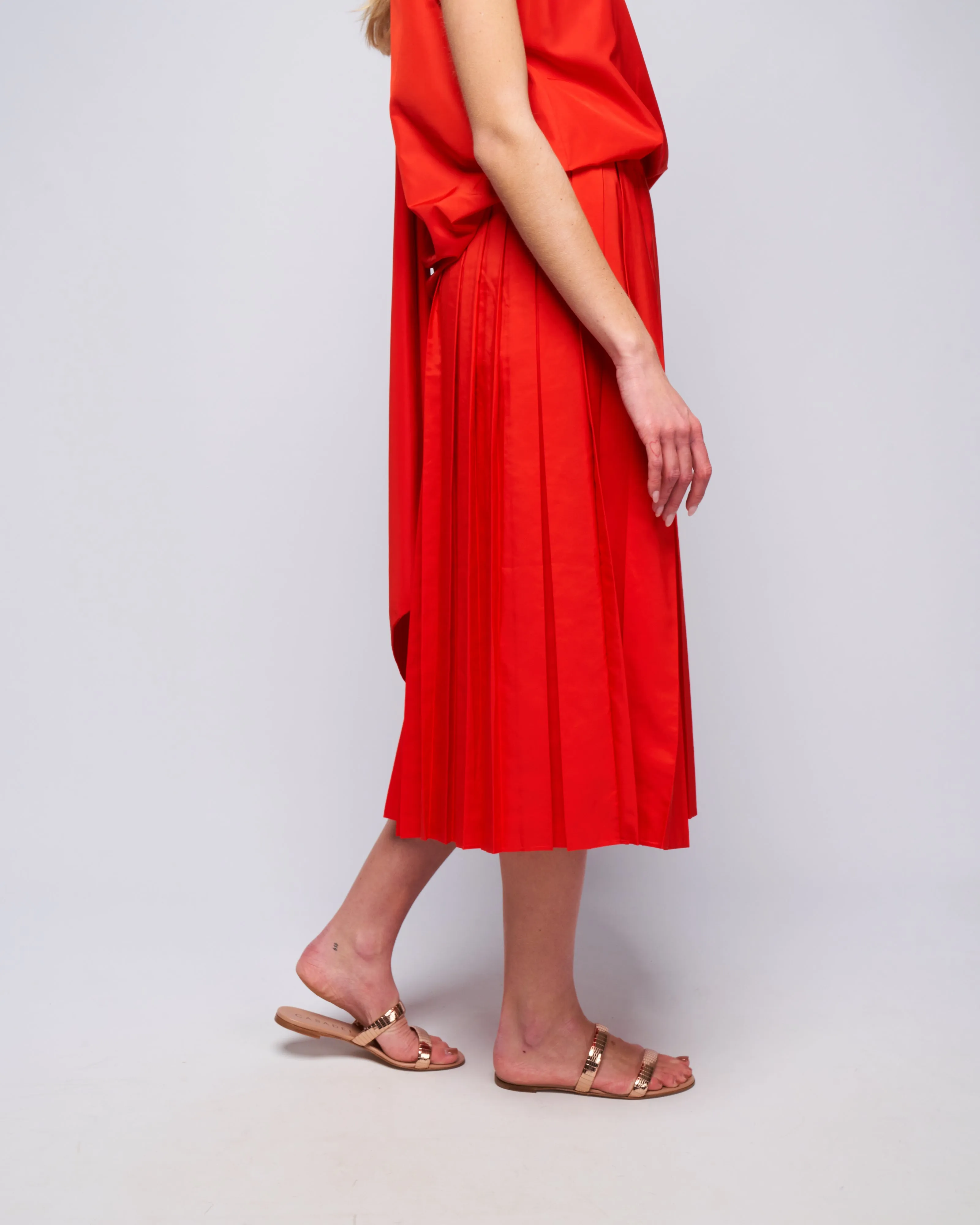 italian sporty nylon pleated pullon skirt - red
