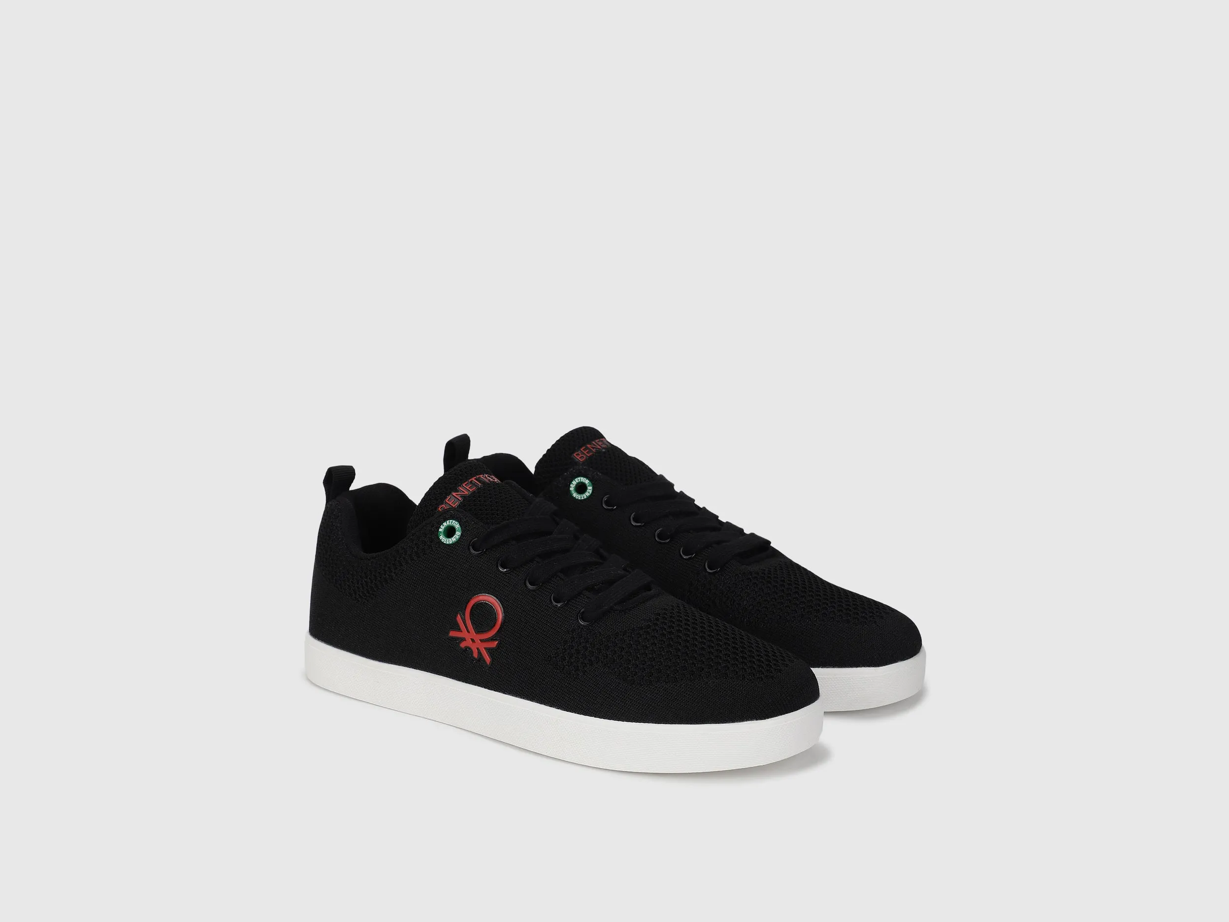 Knitted Solid Sneakers