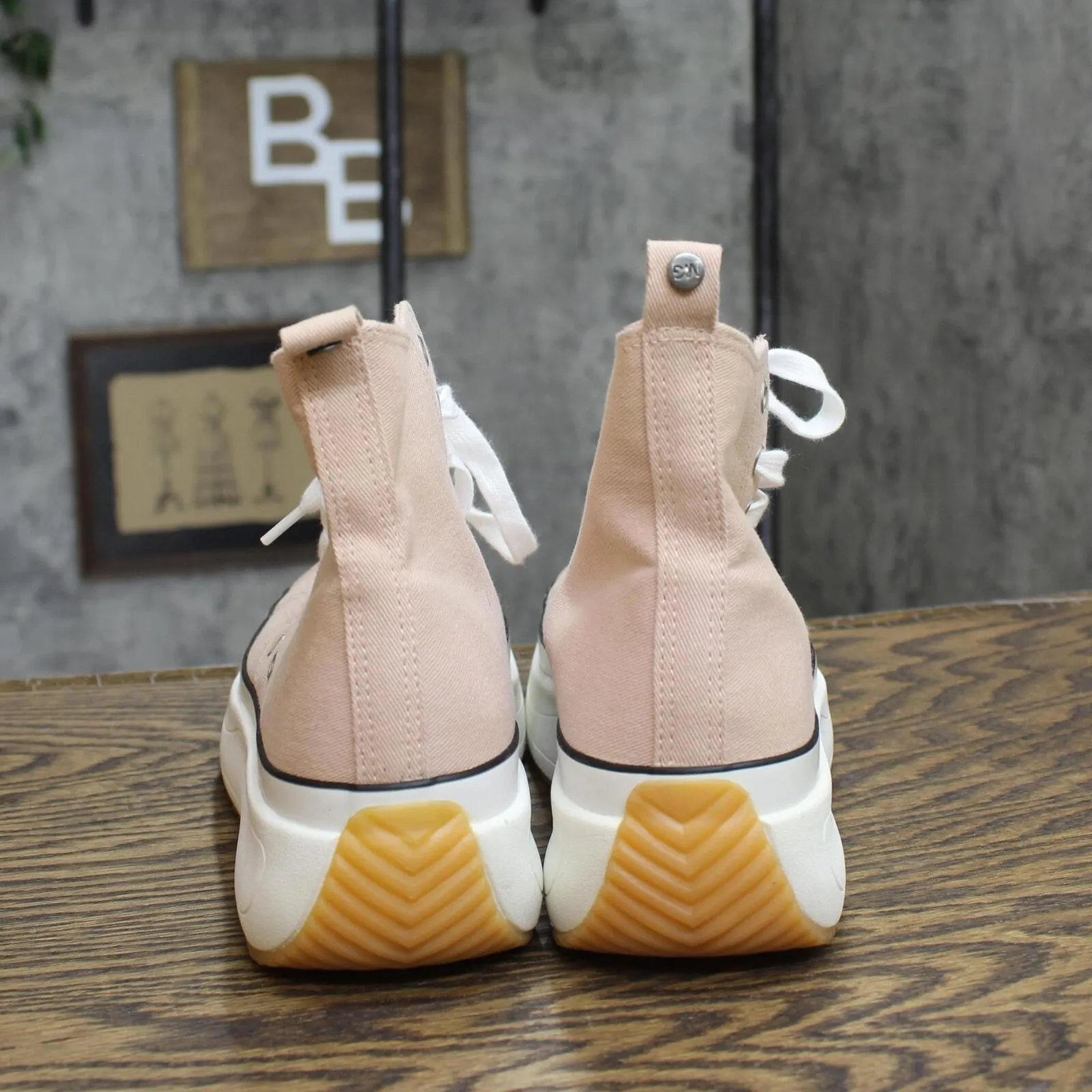 Madden Girl Womens Winnona Flatform High-Top Sneakers Snea Nude Brown Pink 9.5M