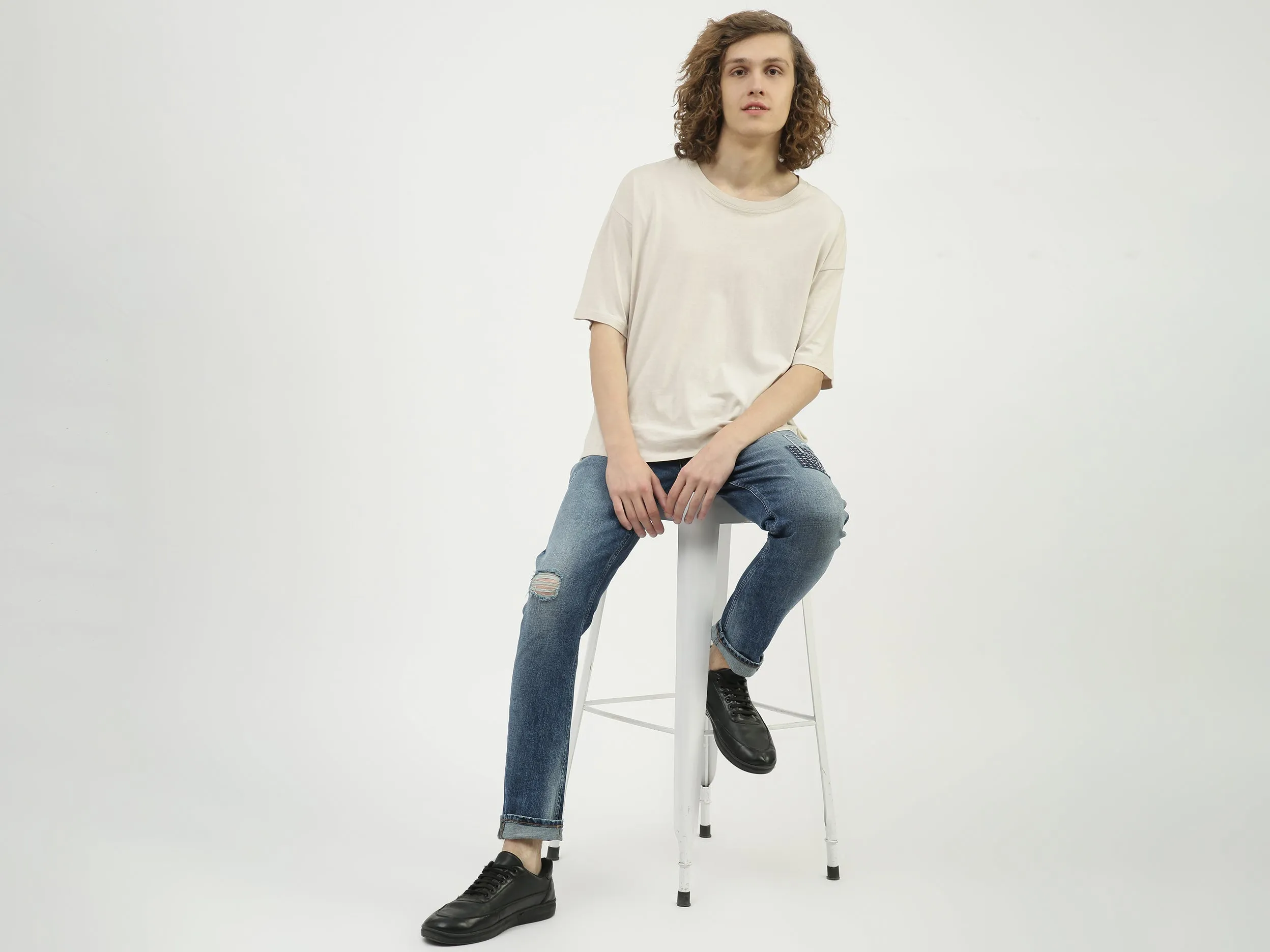 Men Applique Carrot Fit Jeans