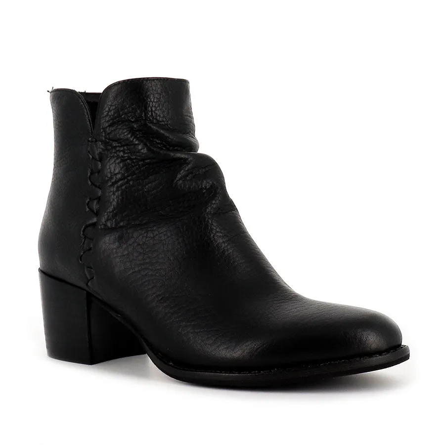MILLIE - BLACK BLACK LEATHER