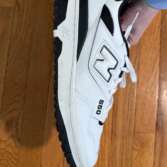 New Balance Unisex BB550 Black &amp; White M10.5/W12