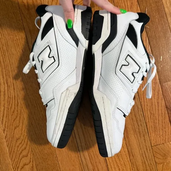 New Balance Unisex BB550 Black &amp; White M10.5/W12