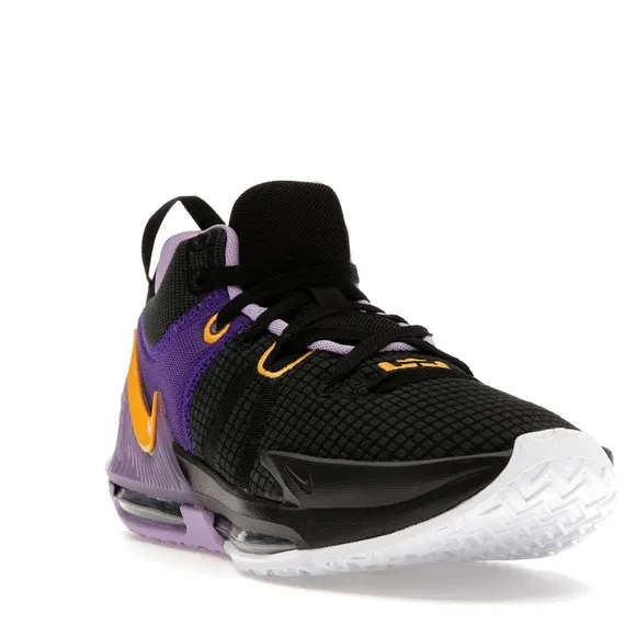 NEW - Nike LeBron Witness 7 - Black/Purple/Gold - Men’s 11. No box Never worn