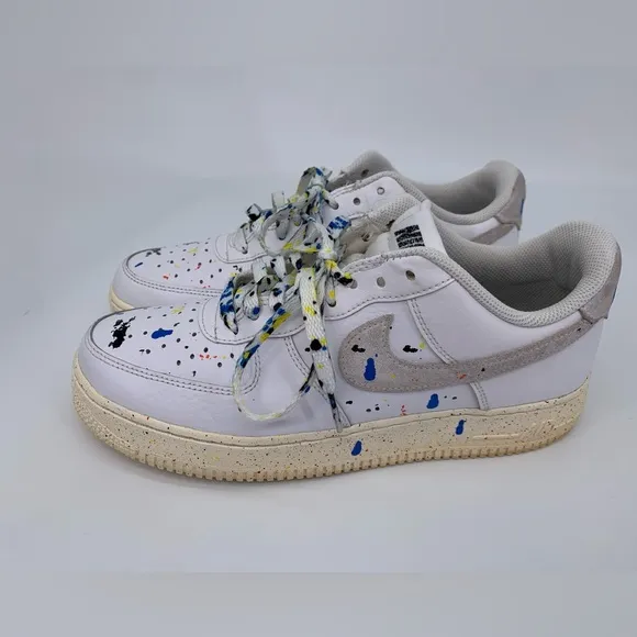 Nike White Air Force 1 '07 Lv8  Splattered Paint on White Sneakers Mens Size 8.5