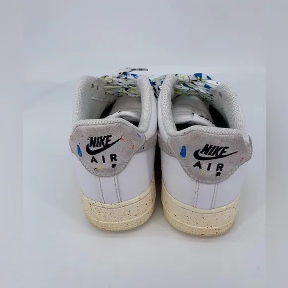 Nike White Air Force 1 '07 Lv8  Splattered Paint on White Sneakers Mens Size 8.5