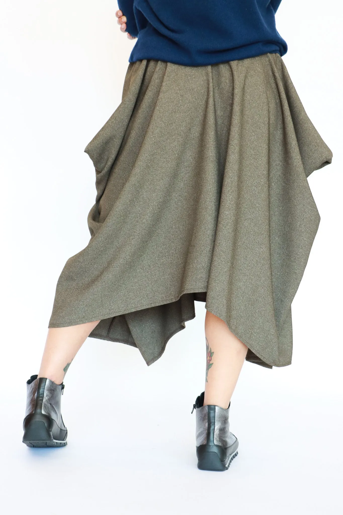 NRK Baki Skirt