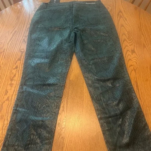 NWT Joes Jeans High Rise Straight Leg Crop Green Faux Snake Scaled Bistro 31