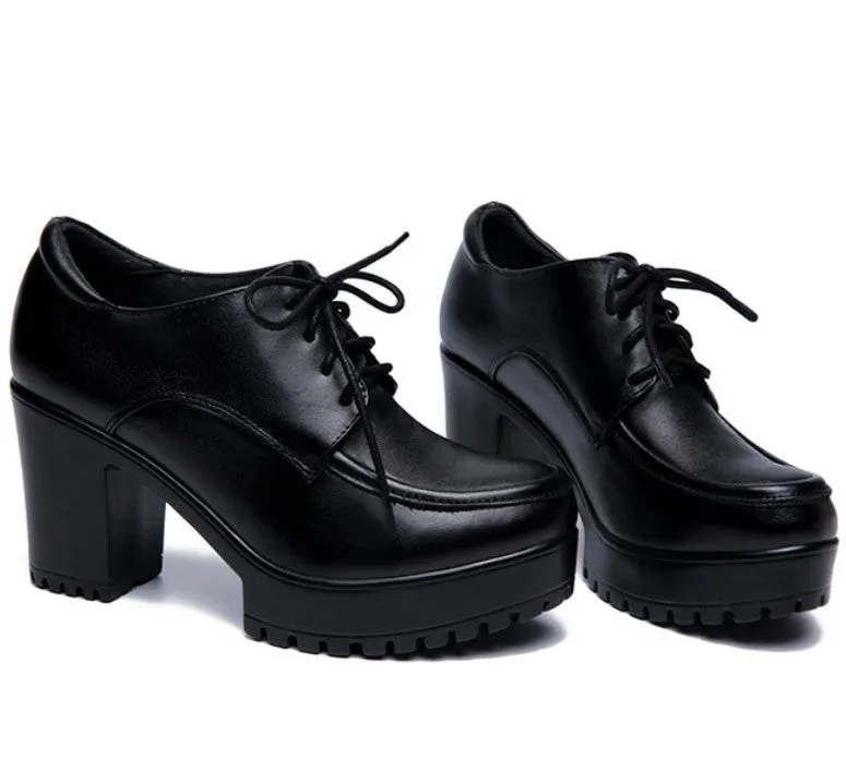Petite Chunky Lace Up Booties DS390