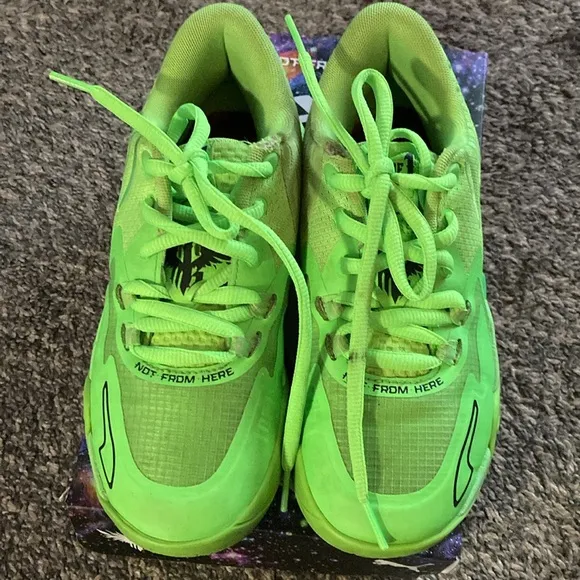 Puma MB 1 Basketball Low Junior Size 4 Lamelo Ball Gecko Green MELO