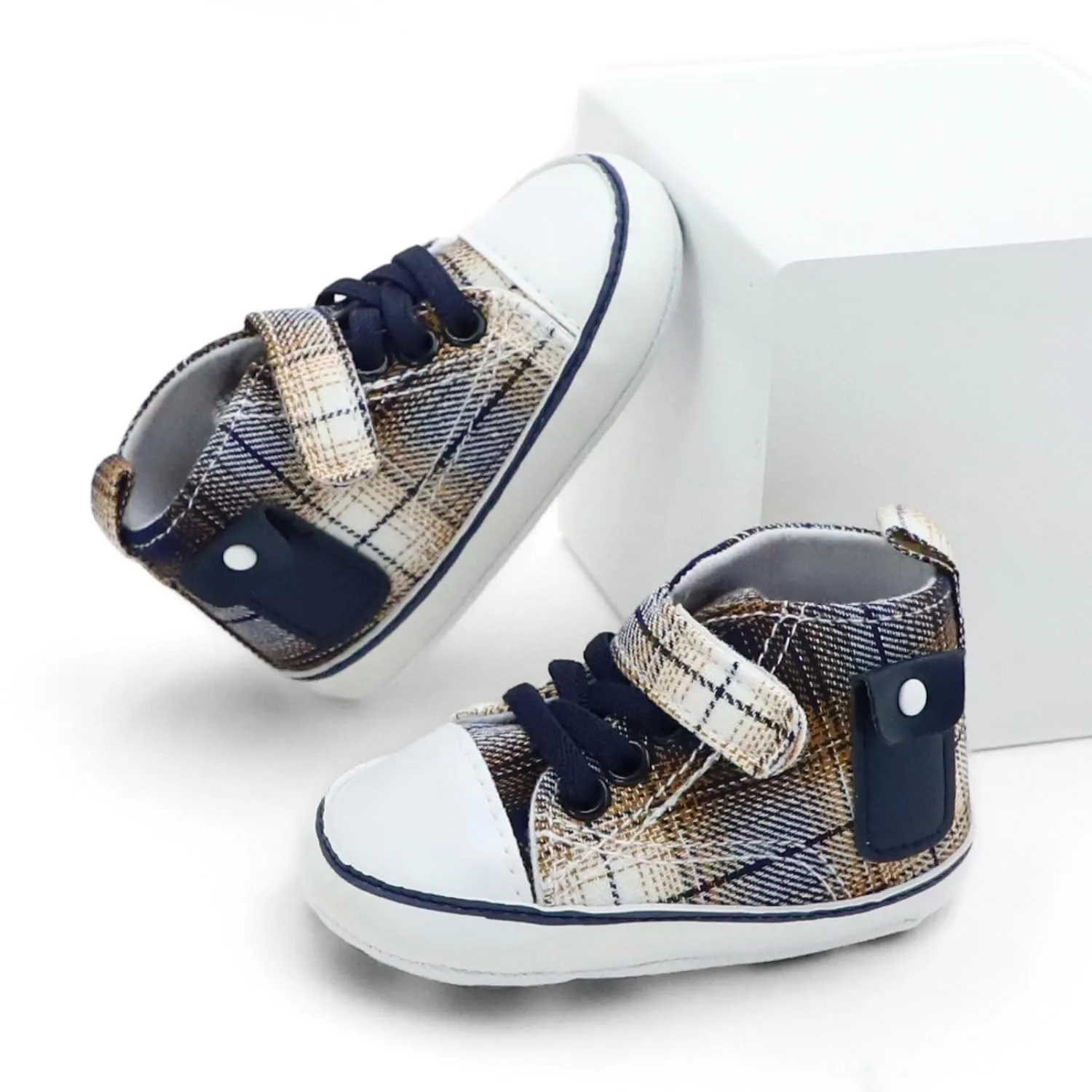 Rabeisir Checkered Canvas Shoes for Baby Boys and Girls,Lightweight and Breathable，0-18Months Infant Firstwalk Sneakers (Black, Infant, Men, 0 Months, Age Range, US Footwear Size System, 6 Months, Medium)