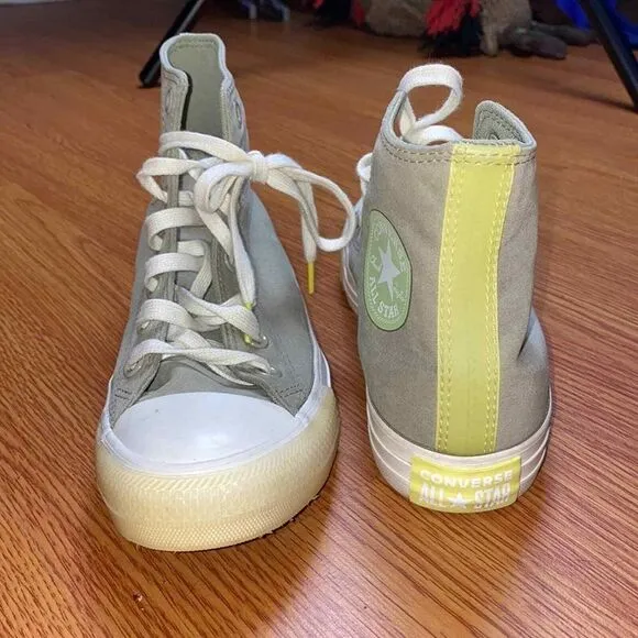 RARE Converse Chuck Taylor All Star High Alt Exploration - Light Field‎ Surplus