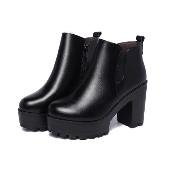Small Feet Women's Chunky Heel Boots DS80