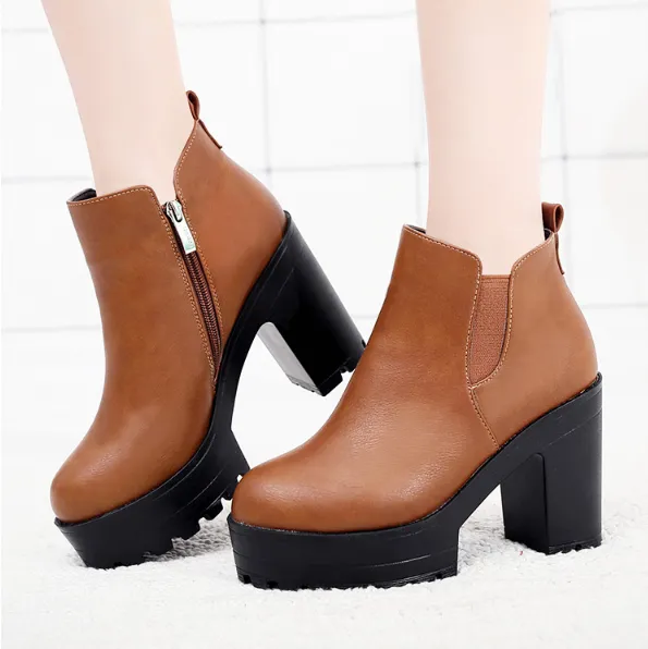 Small Feet Women's Chunky Heel Boots DS80