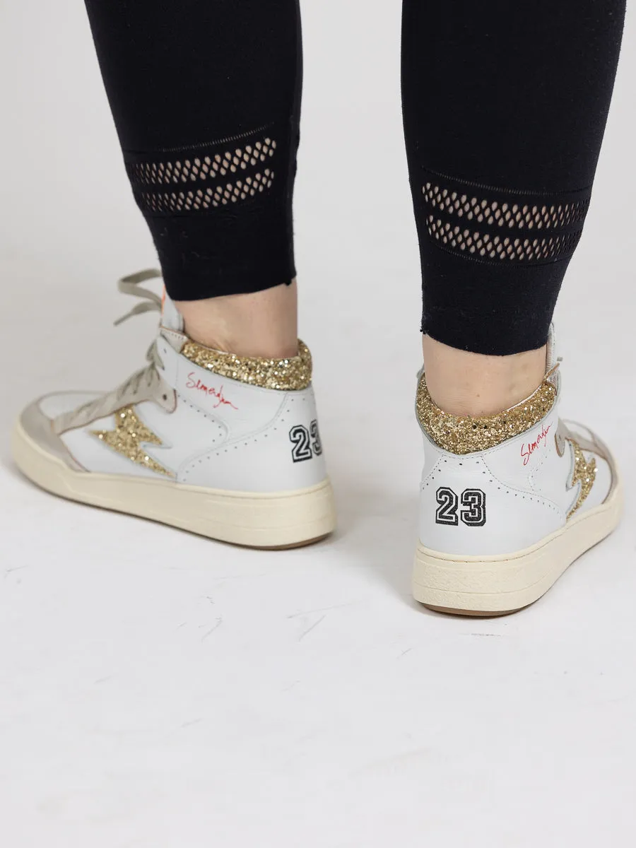 SMR23 BRAGA høy hvit sneaker med gull og glitter detaljer