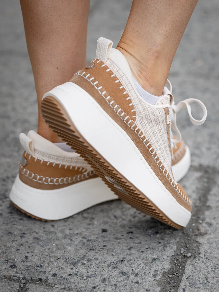 Steve Madden Doubletake sneaker i krem og kamel