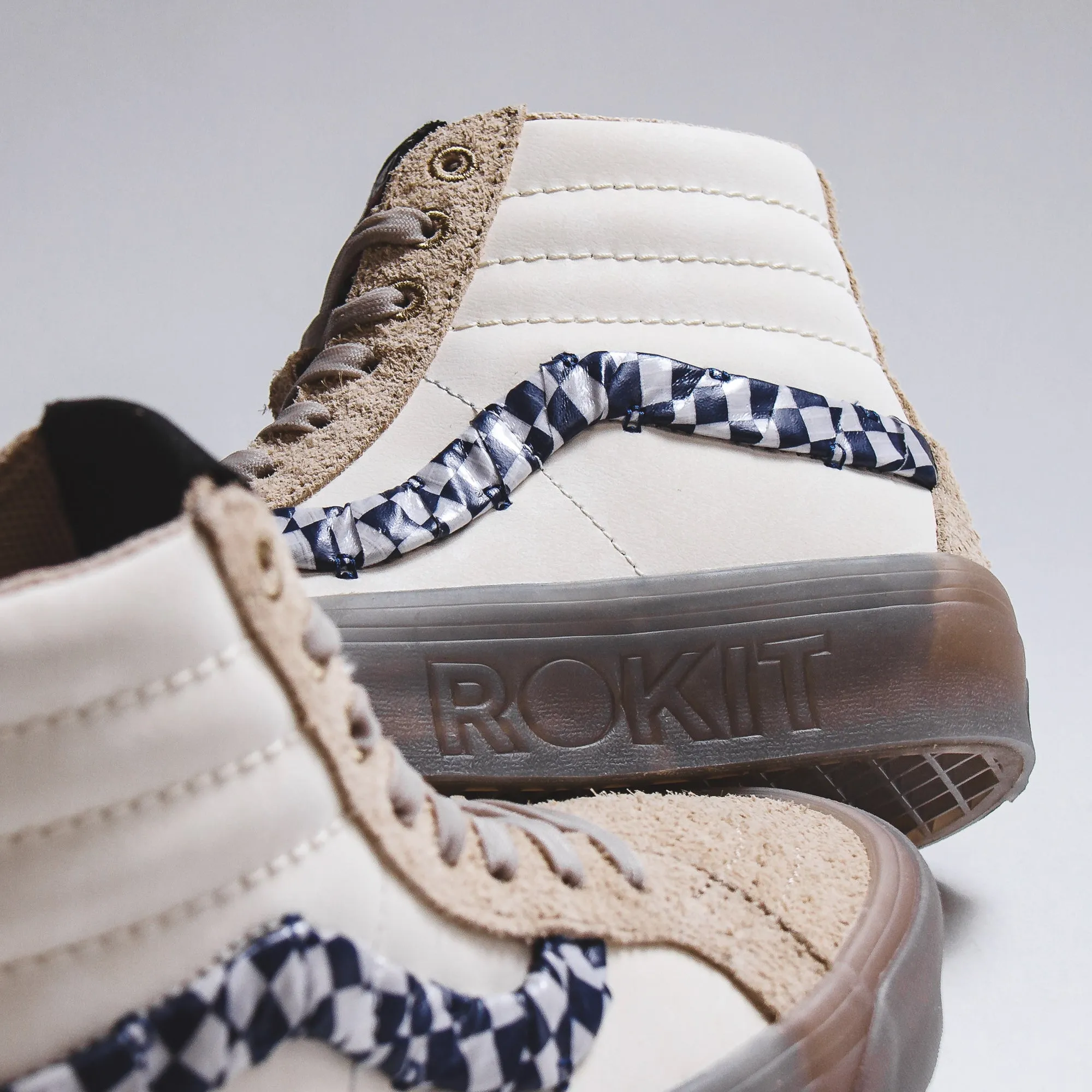 Vans Men UA Sk8-Hi 38 DX Rokit Translucent Pebble VN0000SQBKV