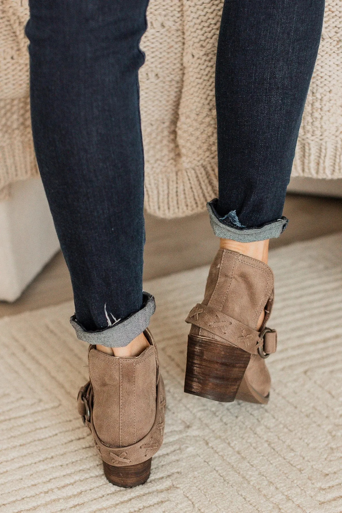 Very G Dixie Ann Boots- Taupe
