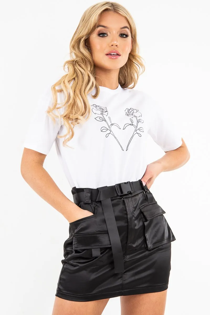 White Black Rose Heart Print T-Shirt - Jacy