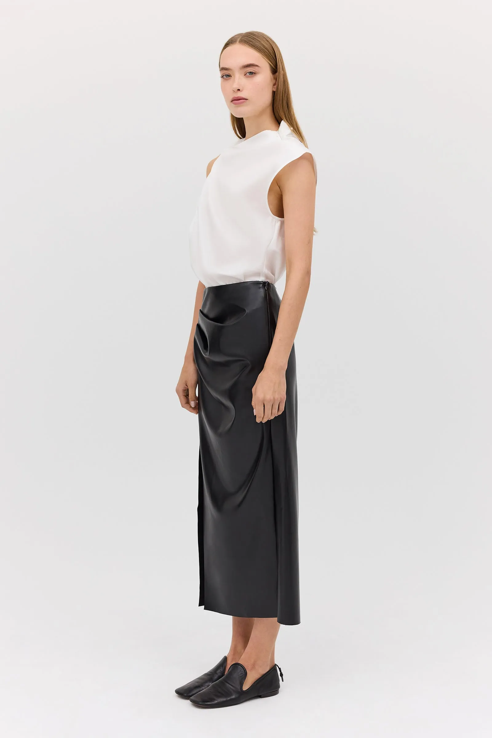 WHITE COTTON YANG TOP